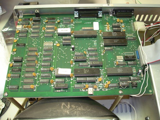 Kaypro II motherboard installed in chassis